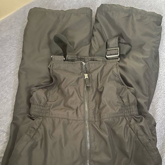 BOYS SNOW BIB Overalls Snow pants Ski 10/12 - Picture 1 of 7